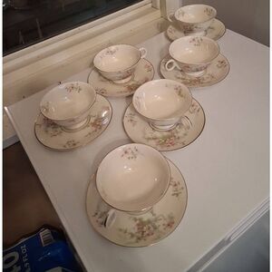 Set of 6 Theodore haviland Fine China New York Apple Blosson Cups/ saucers 6ozs